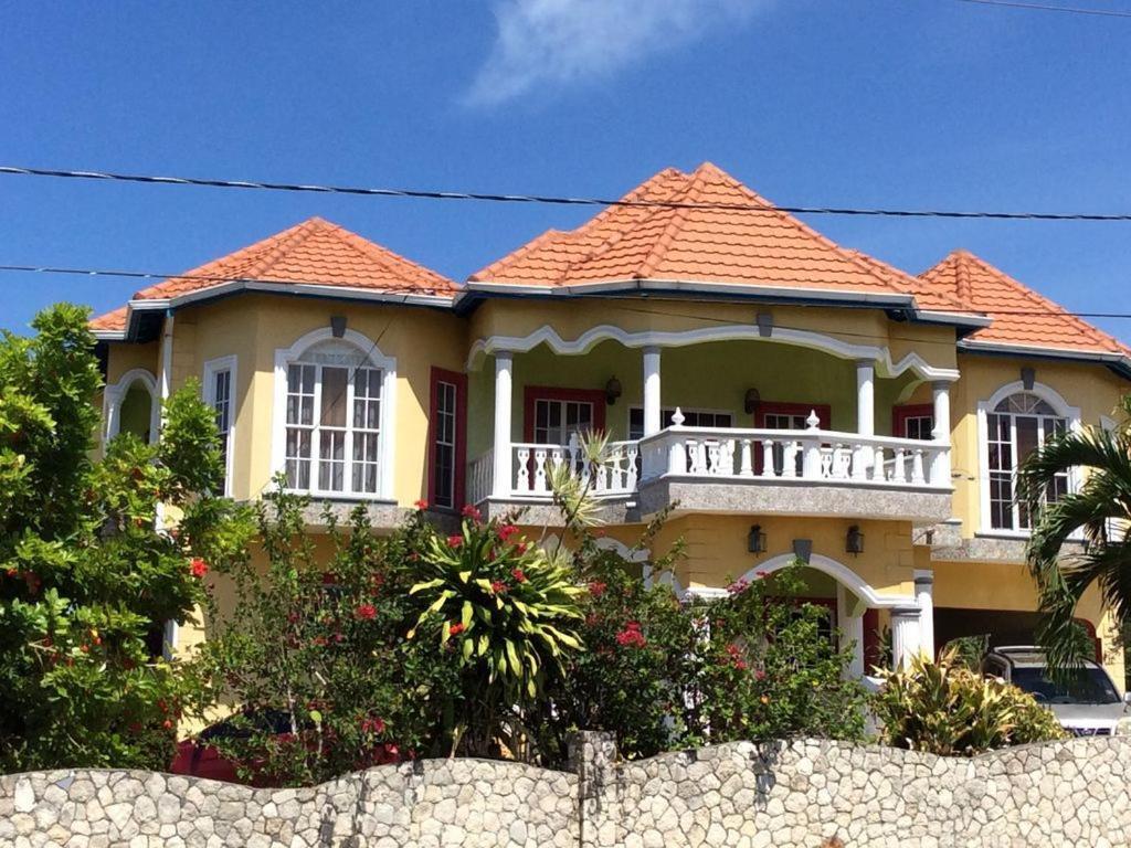 Hotel Jamaica Dream Gateway Richmond Esterno foto
